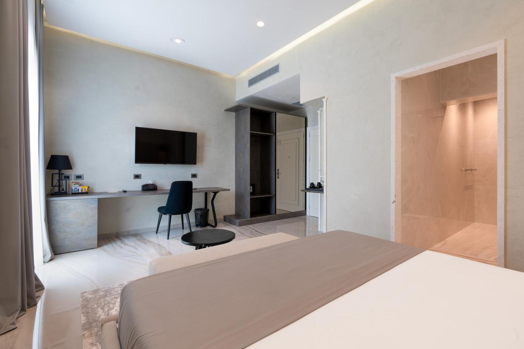 Hotel Plaza Μπεράτ Εξωτερικό φωτογραφία