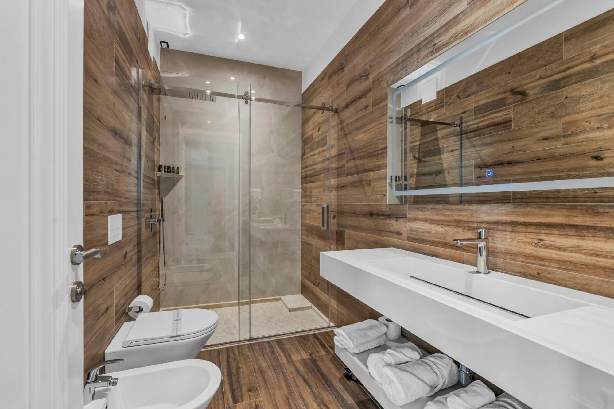 Hotel Plaza Μπεράτ Εξωτερικό φωτογραφία